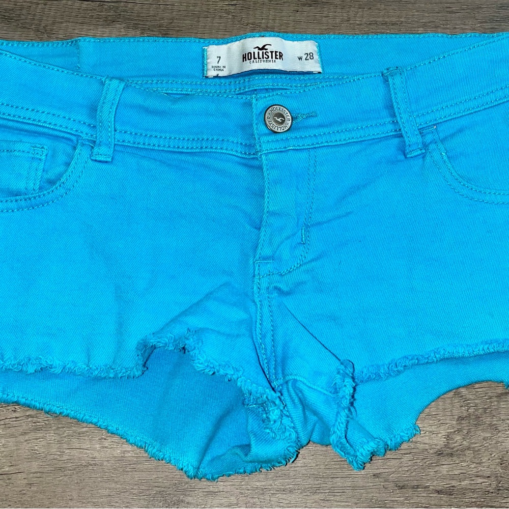 Hollister Women's Blue Denim Shorts